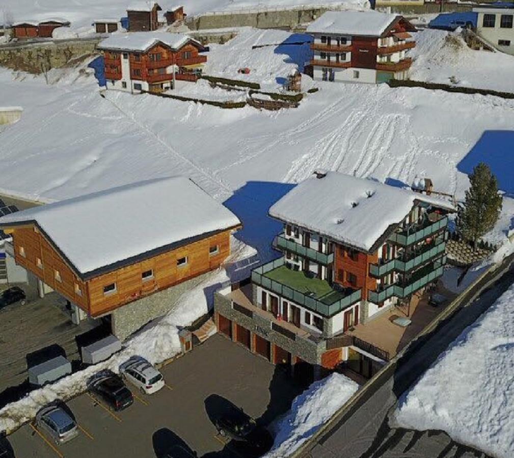 B&B Azapartments Lunic Grächen Eksteriør bilde